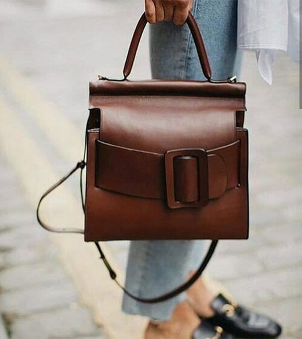 С чем носить коричневую сумку: модные идеи