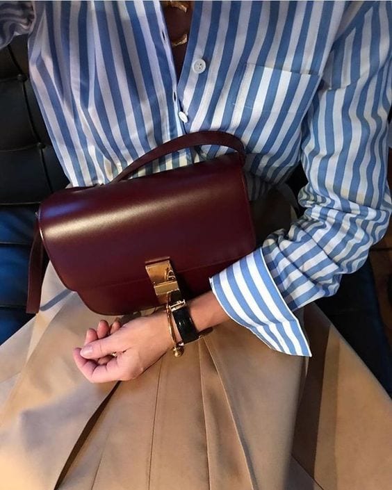 С чем носить коричневую сумку: модные идеи