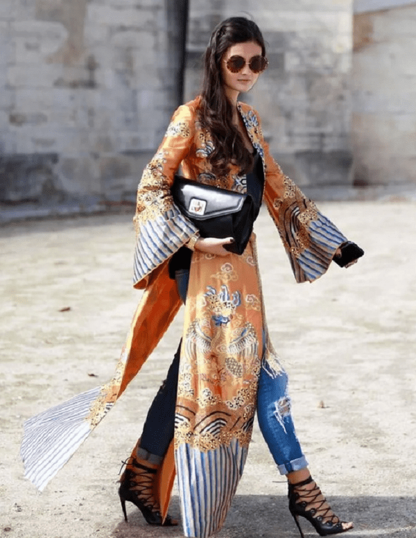 Современный восточный стиль в одежде для женщин